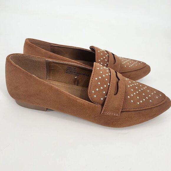 Report Women's Studdet Flats Size 7W - Picture 1 of 8